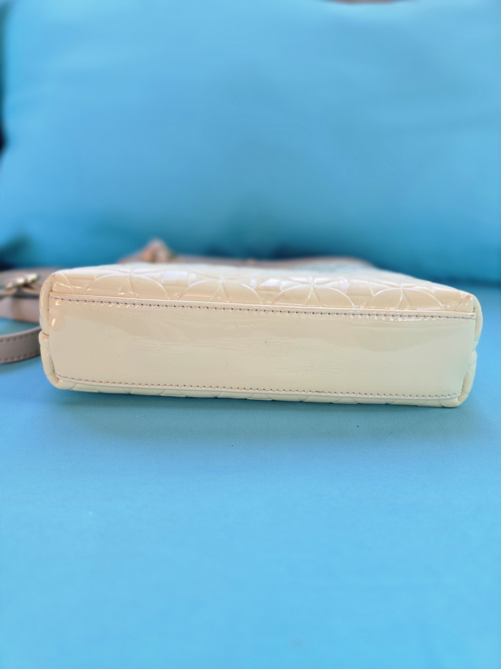 Spartina 449 Pink and Cream Patent Crossbody Bag - Picture 8 of 10